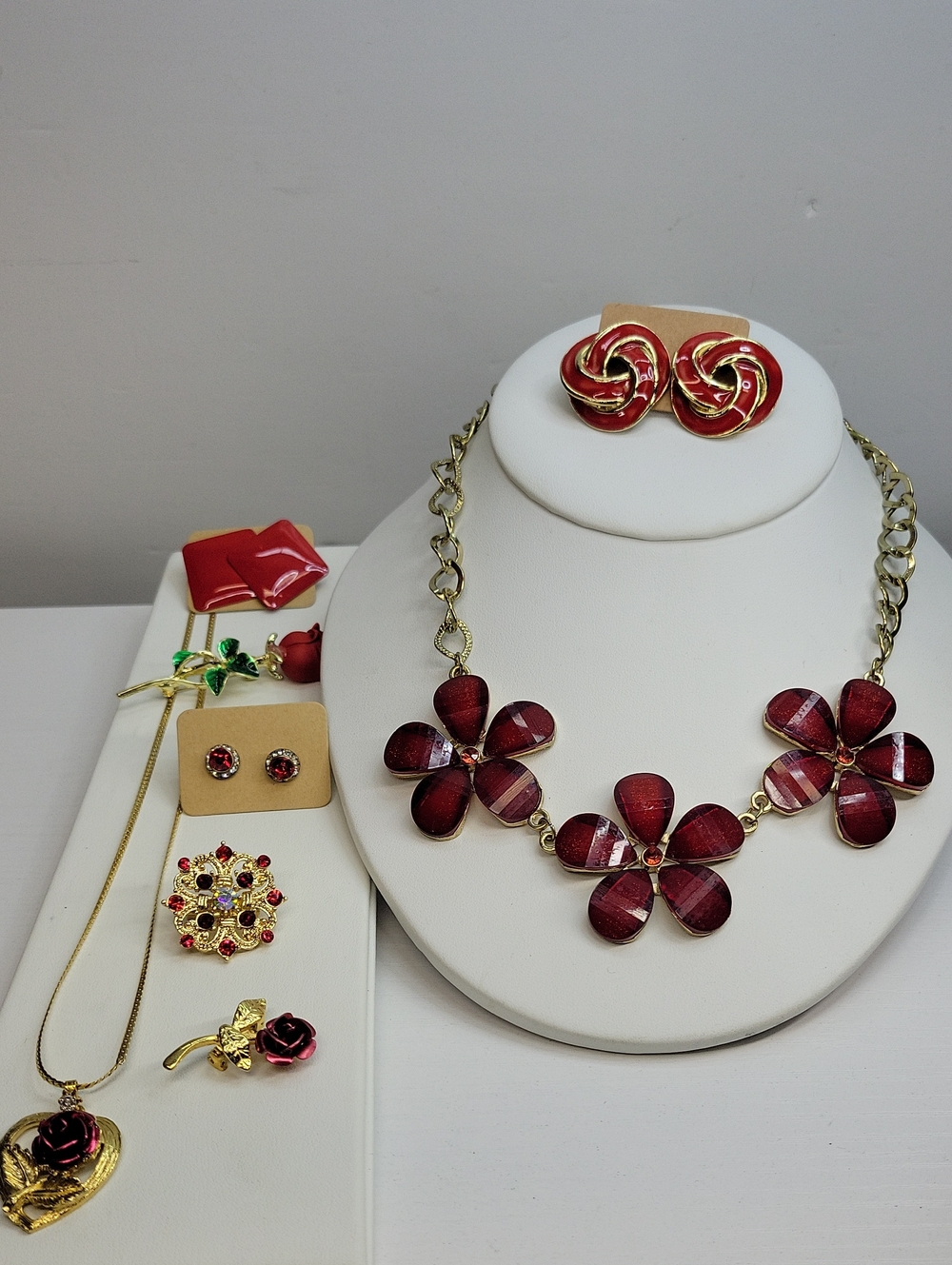 Red Tone Jewelry Bundle